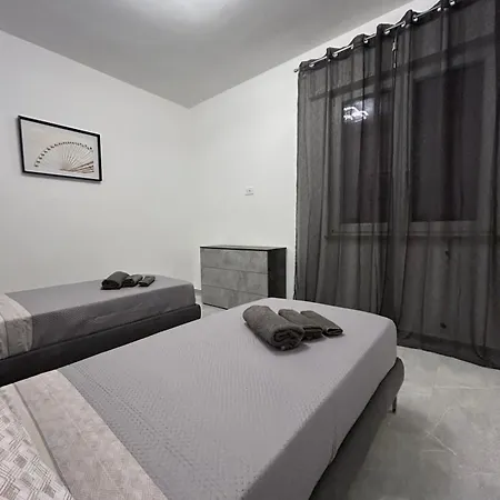 Lorenzo Luxury House *